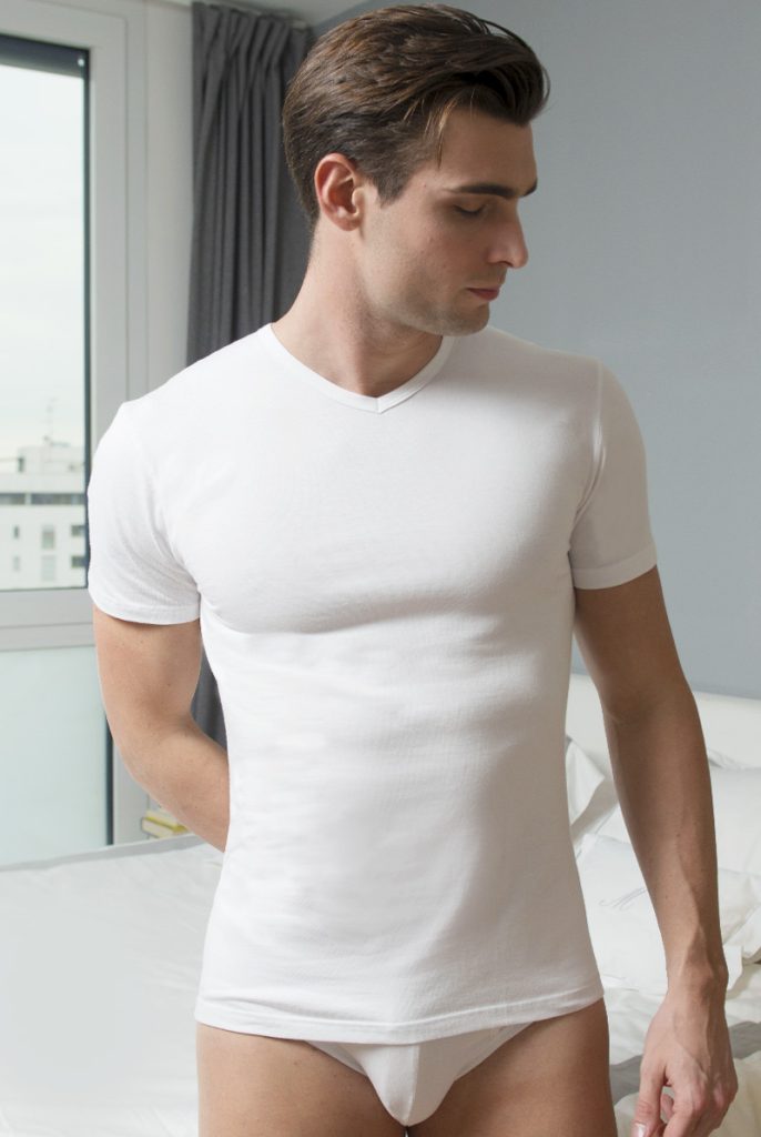 Maglia collo a V corto a manica corta